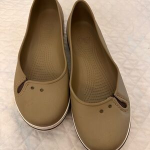 CROCS Women's Ballet Loafers Croc Band Size 7